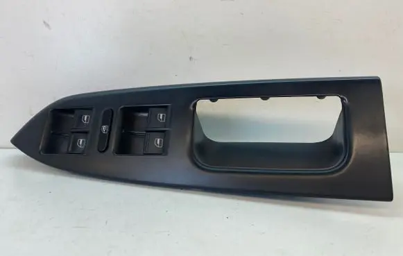 Volkswagen Touran I Electric window control switch 1T1867371H
