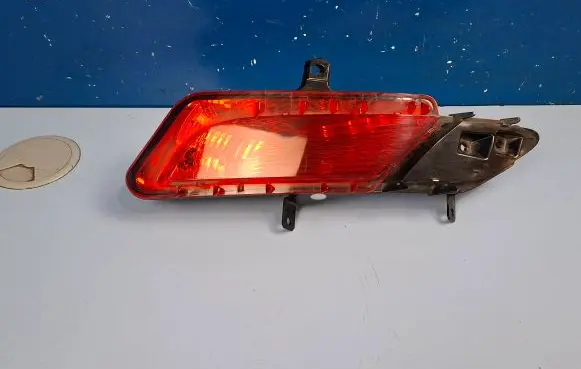 Volvo XC60 Rear fog light 31353285 L90035075