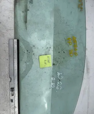 Opel Astra G Front door window glass four-door 43R001582
