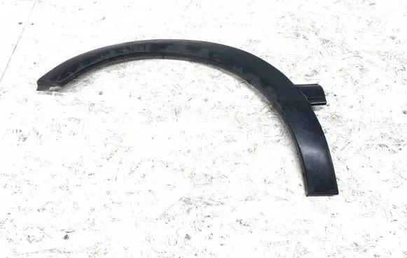 Volkswagen Golf III Front arch 1H0853717A
