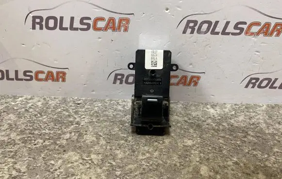 Honda CR-V Electric window control switch 35770SWAG010M2 F000251A