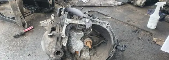Peugeot 308 Manual 5 speed gearbox 20MB39