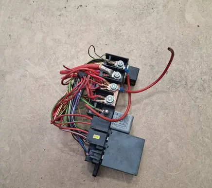 Audi A4 S4 B5 8D Fuse box set 8L0941822A 896083000