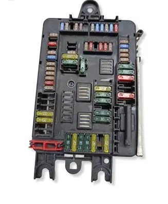 BMW X5 F15 Fuse module 9316569 19325000002 20082013