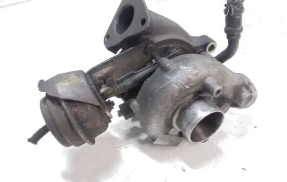 Seat Ibiza II (6k) Turbo 028145702N