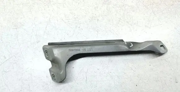 BMW 2 F46 Fender mounting bracket 7297202