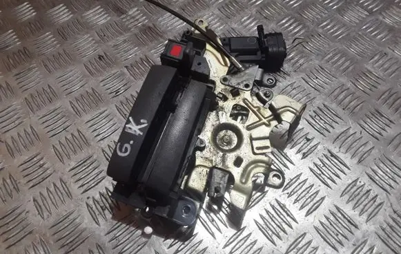 Toyota Previa (XR30, XR40) II Sliding door lock 