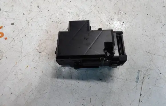 Audi A4 S4 B8 8K Ignition lock 8K0909131 3330430101