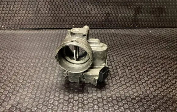 Audi A4 S4 B7 8E 8H Throttle valve A2C59511698