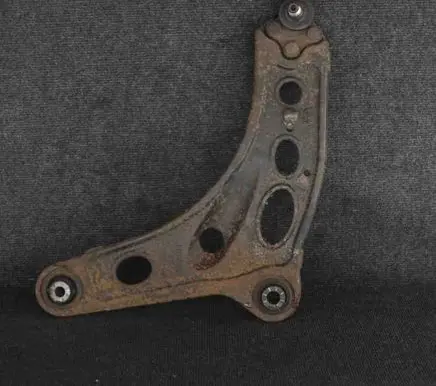 Renault Trafic II (X83) Front lower control arm/wishbone 8200395007