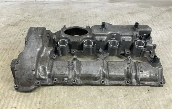 BMW 7 F01 F02 F03 F04 Rocker cam cover 7566286