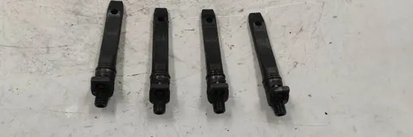 Audi A4 S4 B5 8D Fuel injectors set 