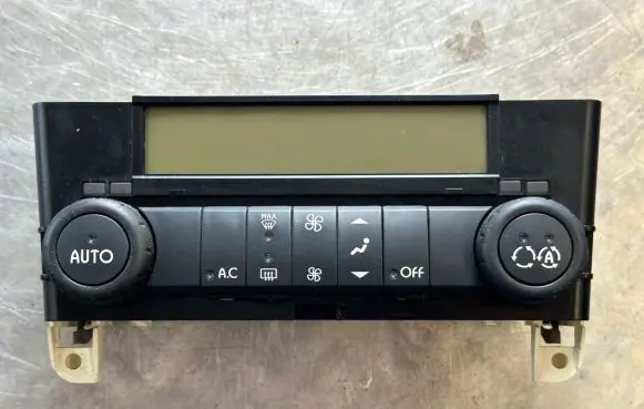 Renault Laguna II Climate control unit 8200575240