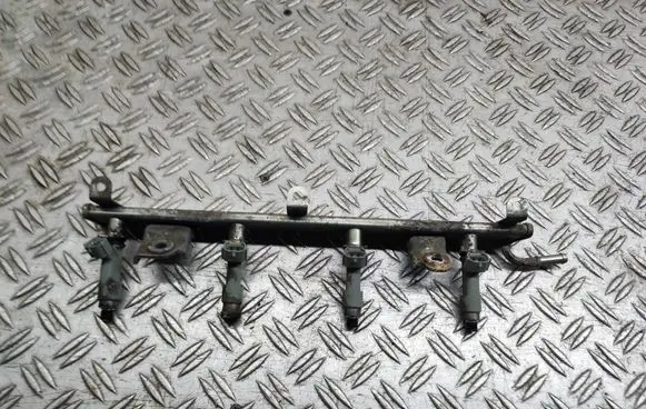 Suzuki SX4 Fuel main line pipe 7X01U