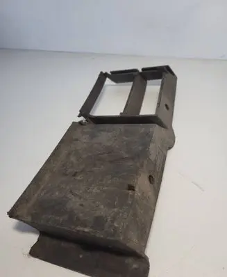 BMW 5 E39 Front bumper lower grill 51118235640