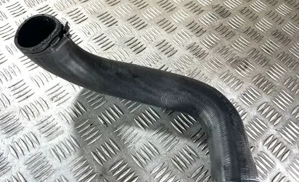 Volvo V40 Intercooler hose/pipe 31338095