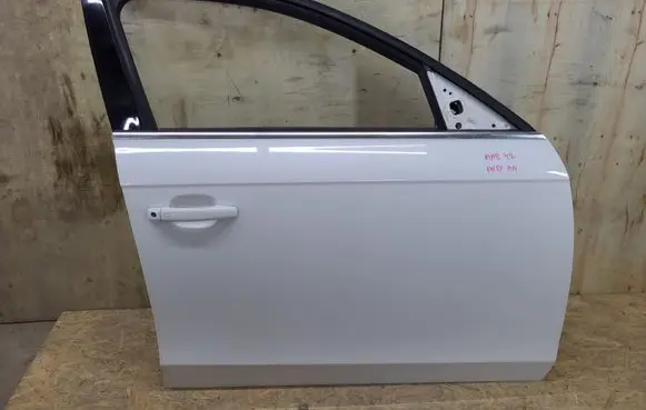 Audi A4 S4 B8 8K Front door 