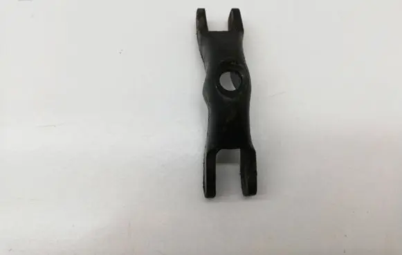 Suzuki Swift I Fuel Injector clamp holder