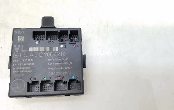 Mercedes-Benz C W204 Door control unit/module A2129004202 A2128203726 A2129028001