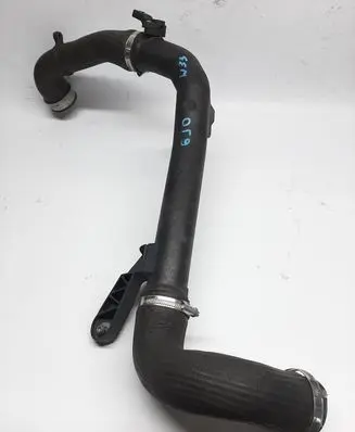 Seat Ibiza IV (6J,6P) Intercooler hose/pipe 6J0145770B