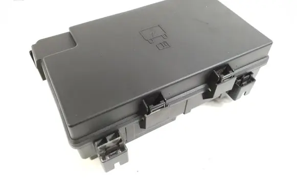 Dodge Durango Fuse module 68320923AD