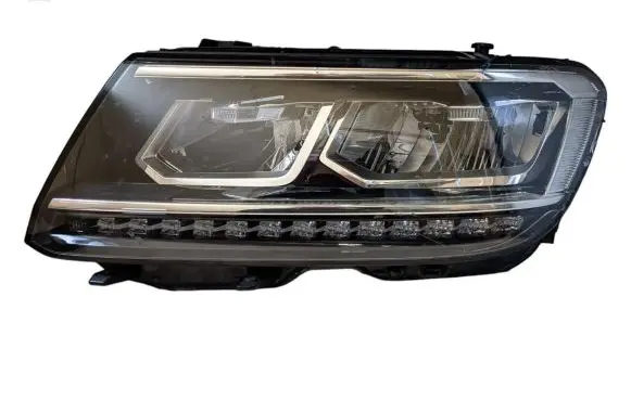 Volkswagen Tiguan Headlight/headlamp 5NB941035B E15A6358 030110123100