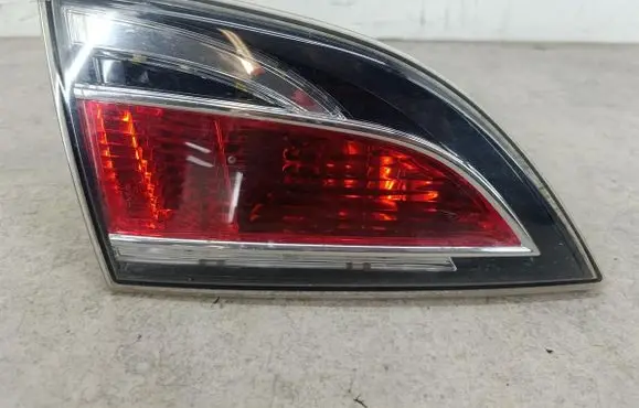 Mazda 6 Tailgate rear/tail lights GS2A513F0