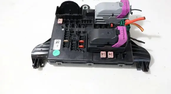 Opel Insignia A Fuse box set
