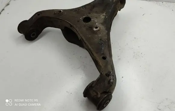 Mercedes-Benz Sprinter W906 Front lower control arm/wishbone