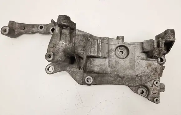 Citroen Jumpy Generator/alternator bracket 9804333180