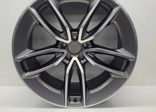 Mercedes-Benz GLE AMG (W166 - C292) R22 alloy rim A1674013700