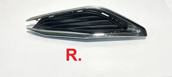 Peugeot 308 Rear bumper corner part panel trim 9838070580 30843 98376774VD
