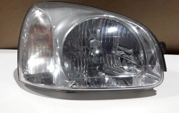 Hyundai Santa Fe Headlight/headlamp 9210226XXX