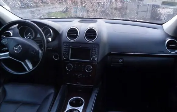 Mercedes-Benz ML W164 Dashboard