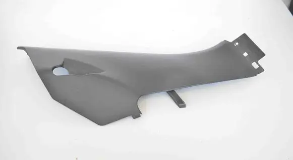 Porsche Cayenne (92A) (C) pillar trim 7P0867766D