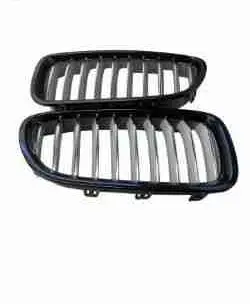 BMW 5 F10 F11 Front grill 7412324
