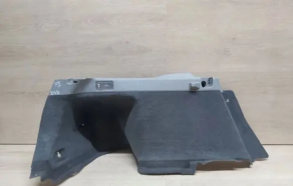 Toyota Prius (NHW20) Other trunk/boot trim element 64715-47010