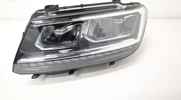 Volkswagen Tiguan Headlight/headlamp 5NB941035D