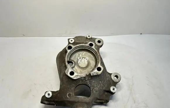 BMW 5 E60 E61 Front wheel hub spindle knuckle 31216760953 6760953
