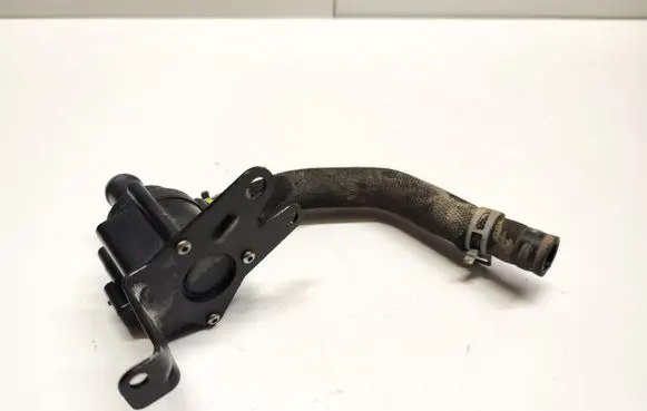 Audi Q7 4M Electric auxiliary coolant/water pump 06H121601M