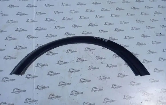 Volvo C30 Rear arch trim 30744045