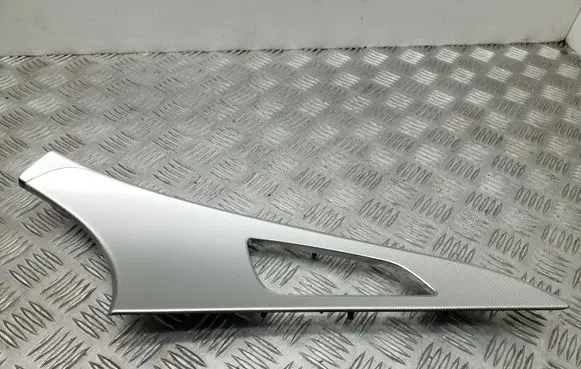 Audi A6 S6 C7 4G Front door trim bar 4G0867410
