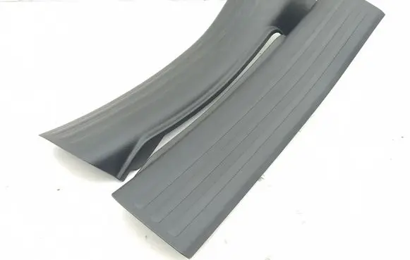 Jeep Cherokee Rear sill trim cover 1UD22DX9AC 1UD21DX9AC