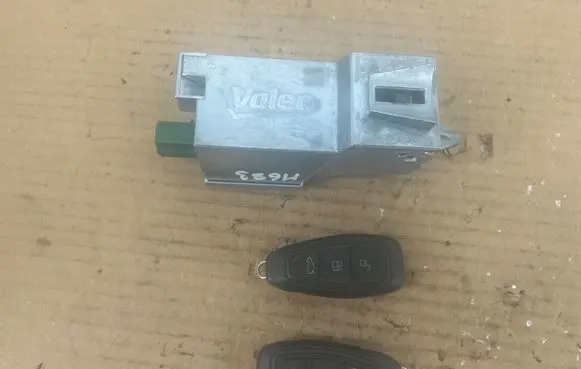 Ford Galaxy Steering wheel lock D3D0A 03368020411 7G913F880