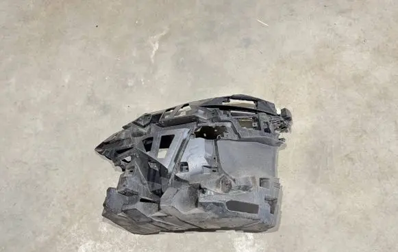 BMW 5 G60 Front bumper mounting bracket 51118084655 8084655