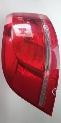 Volkswagen PASSAT B7 Rear/tail lights