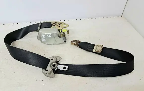 Toyota Corolla Verso AR10 Front seatbelt