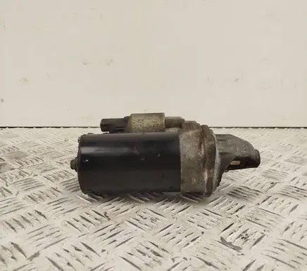 BMW 3 E92 E93 Starter motor 0001138002