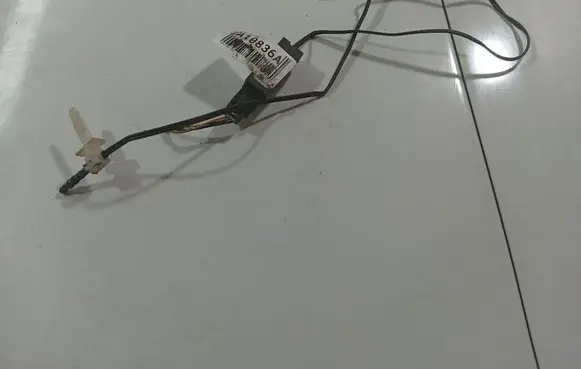 Toyota Aygo AB10 Outside/exterior temperature sensor 