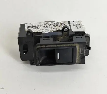 Honda CR-V Electric window control switch 35770T1GG01